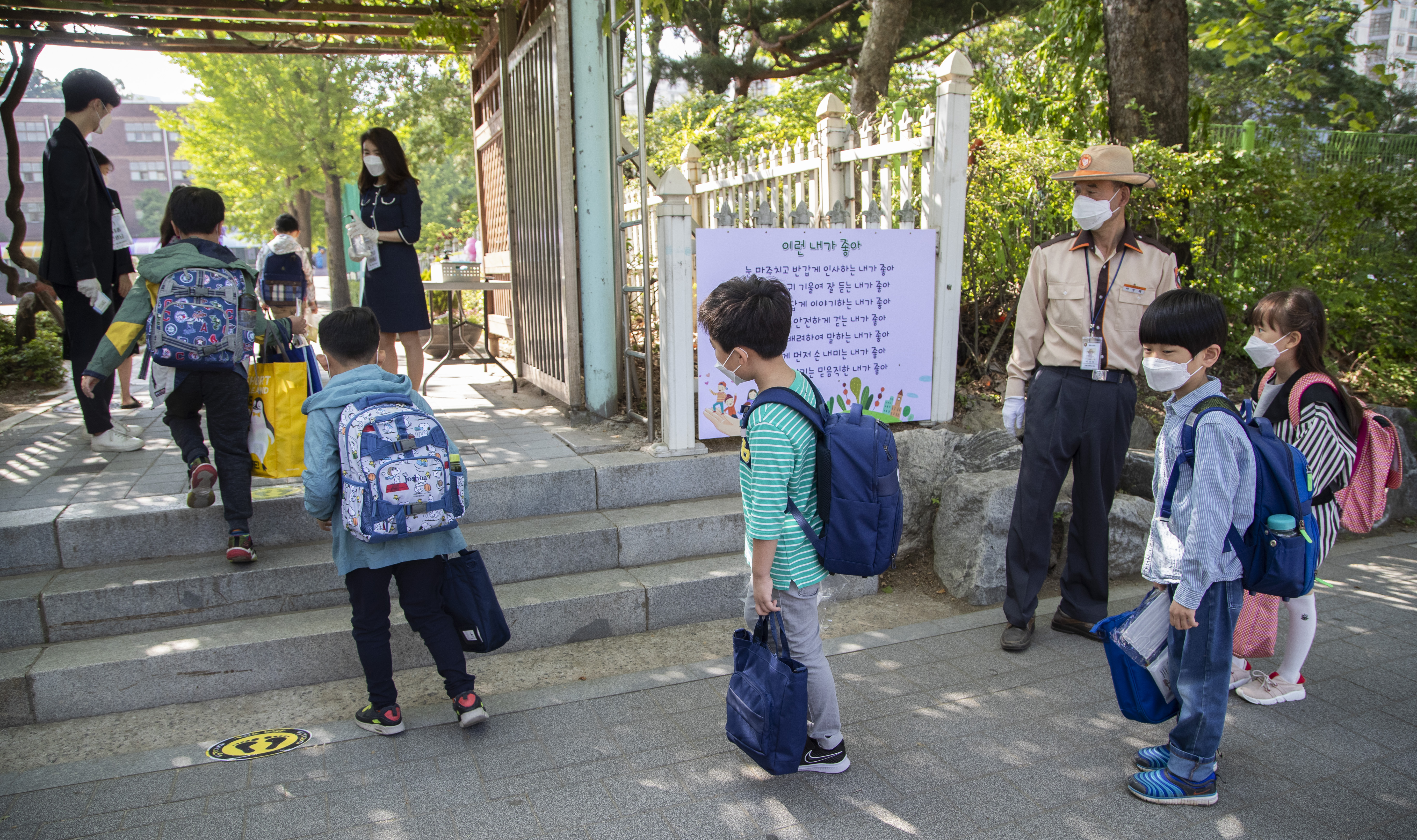 韩部分小学新生断档危机，背后的原因与未来挑战