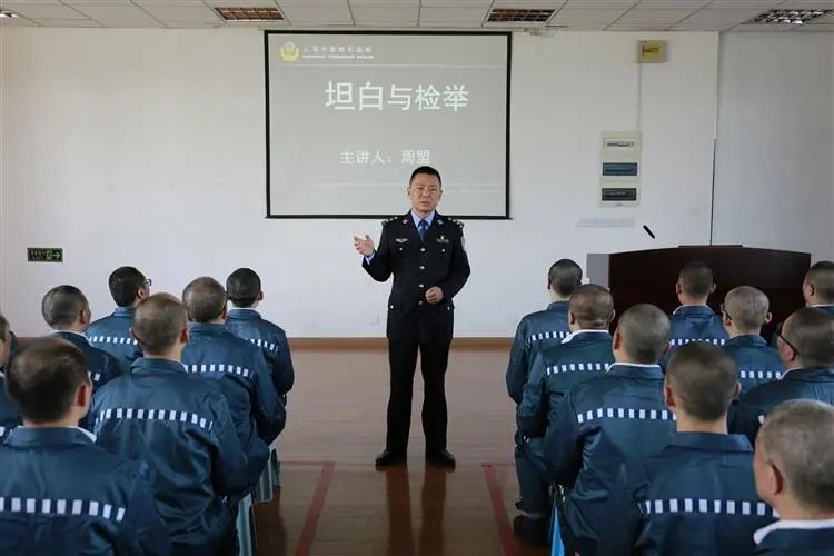 建议，揭秘监狱民警心声，为何劝你走出牢狱后，不再联系？引人深思的背后真相！