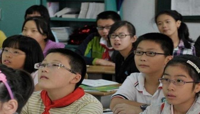 惊！代表提议中小学每天2小时运动，家长炸锅，孩子还有时间学习吗？